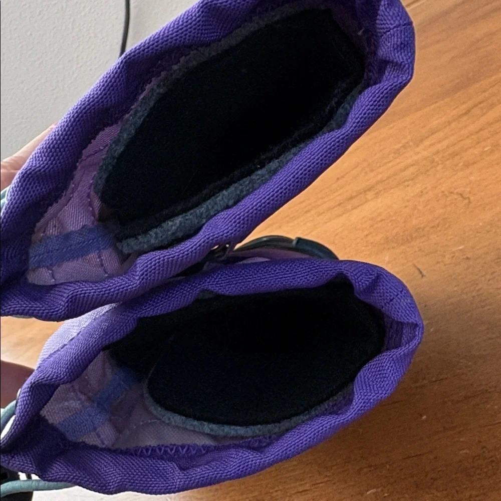 Columbia Kids' Purple and Black Snow Boots Size 5